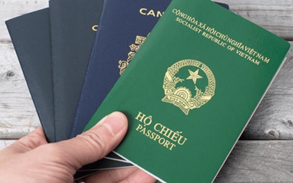 Hộ chiếu: Từ 1/7 cấp hộ chiếu phổ thông mẫu mới
